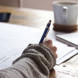 AI Is Not Undetectable - Can Teachers Spot AI-Generated Thesis?